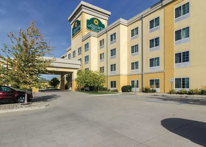 La Quinta By Wyndham Fargo-Medical Center Hotel